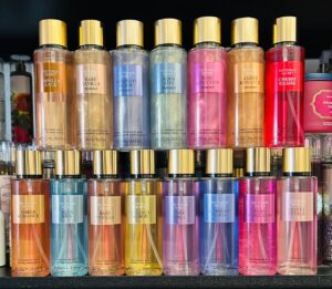 WhatsApp Image 2026-07-04 at 12.44.02 PM PAQUETE DE 15 PIEZAS DE BODYS VICTORIA'S SECRET